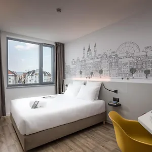 B&B Hotel Budapest City فندق بودابست